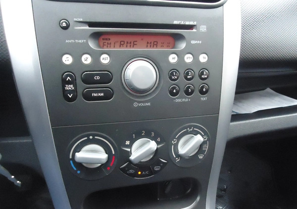 Suzuki Splash cena 19900 przebieg: 118000, rok produkcji 2010 z Ropczyce małe 172